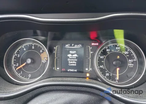 2020 Jeep Cherokee Latitude Plus 4X4 из США, поврежденный, VIN 1C4PJMLBXLD538959